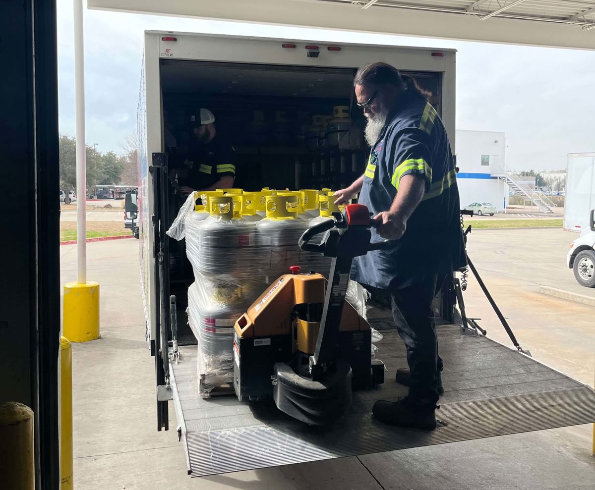 Box Truck Loaded.jpg